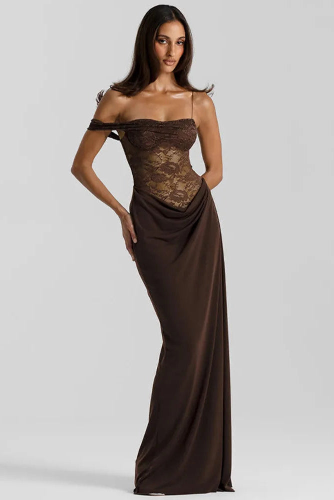 Cocktail Bomb - Long lace dress